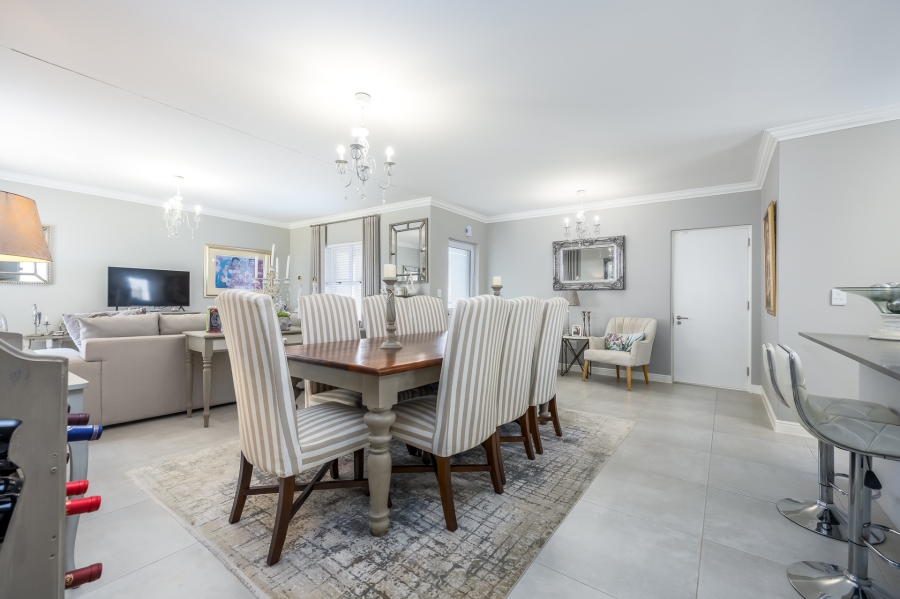 To Let 3 Bedroom Property for Rent in Pinehurst Western Cape